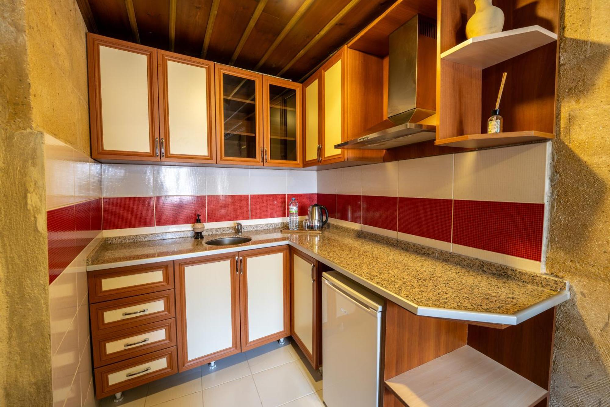Asyada Suites Hotel Невшехир Екстериор снимка